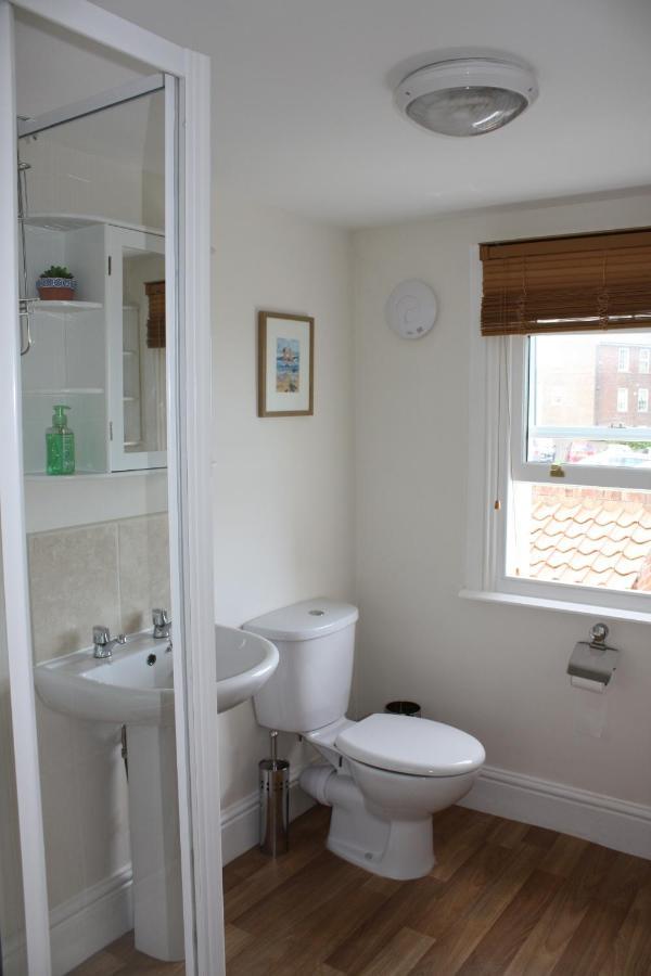 No2 Abbey View Apartment Уитби Екстериор снимка